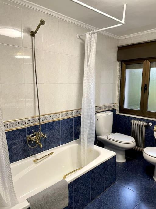 La Casona De La Carbayeda Villa Oviedo Ngoại thất bức ảnh