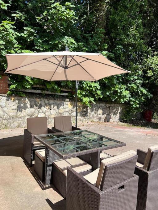 La Casona De La Carbayeda Villa Oviedo Ngoại thất bức ảnh