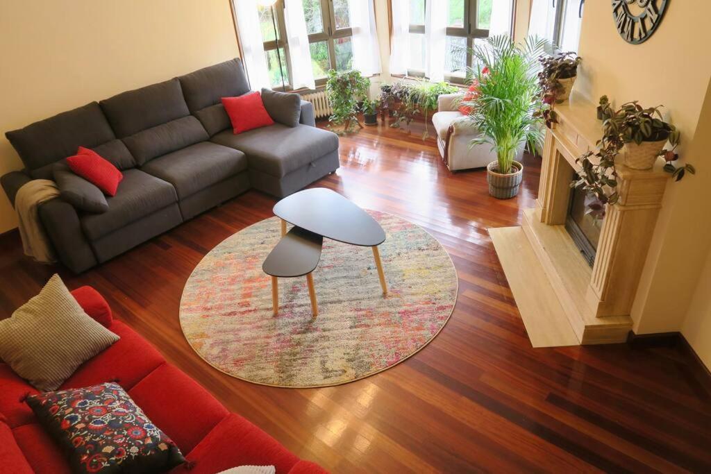 La Casona De La Carbayeda Villa Oviedo Ngoại thất bức ảnh